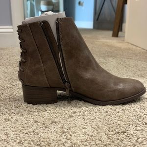 Women’s Booties